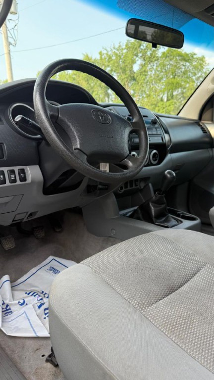 2010 Toyota Tacoma Image 9