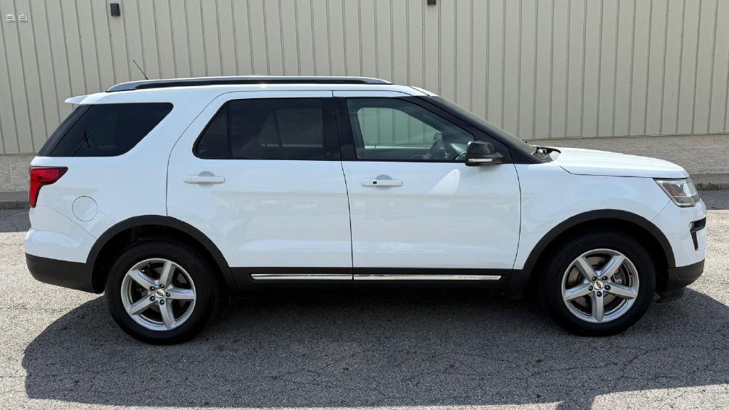 2018 Ford Explorer Image 6