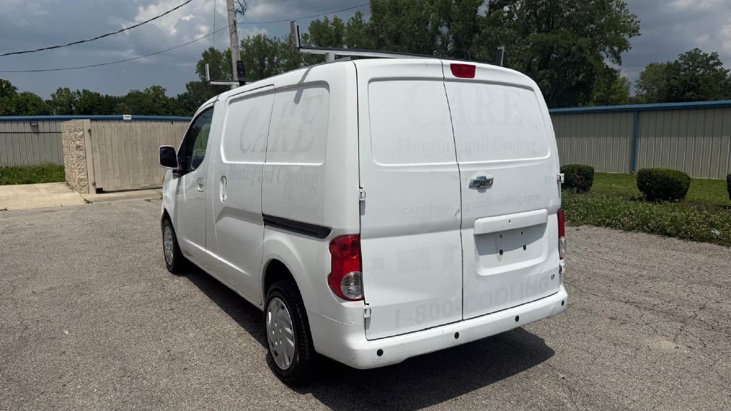 2015 Chevrolet Express Image 3