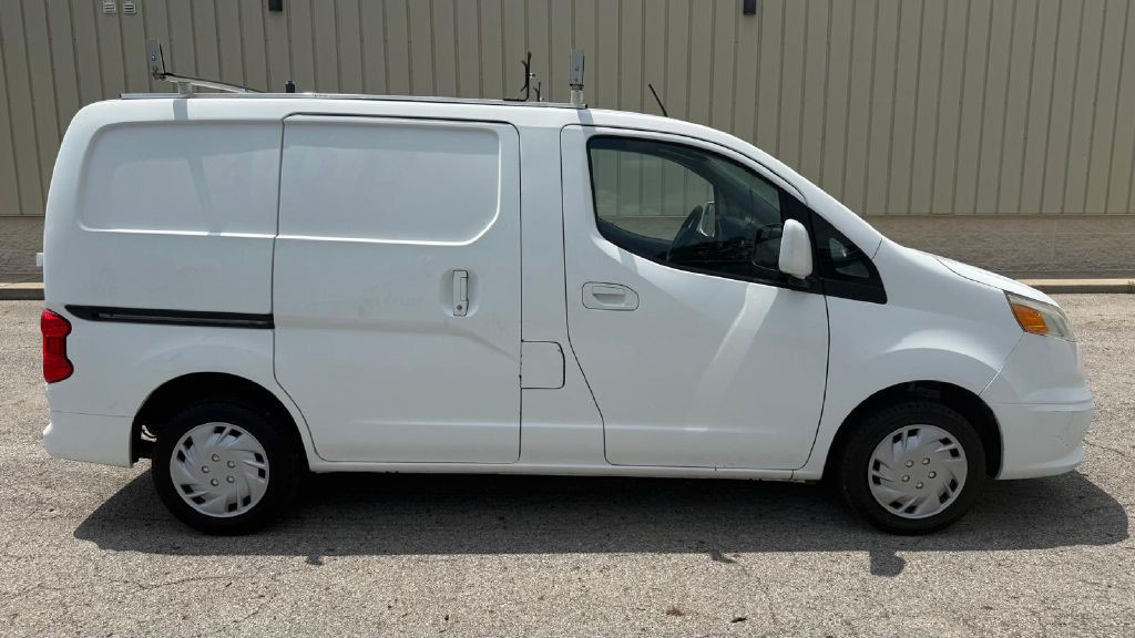 2015 Chevrolet Express Image 6