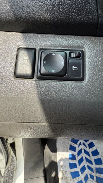 2015 Chevrolet Express Image 20