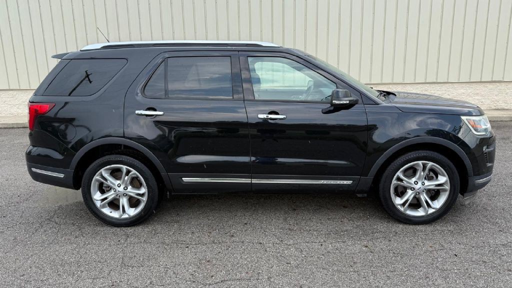 2019 Ford Explorer Image 6