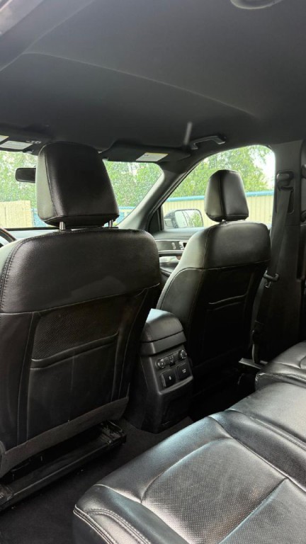 2019 Ford Explorer Image 14