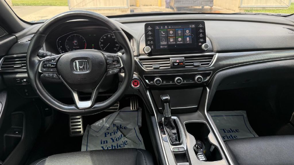 2018 Honda Accord Image 14