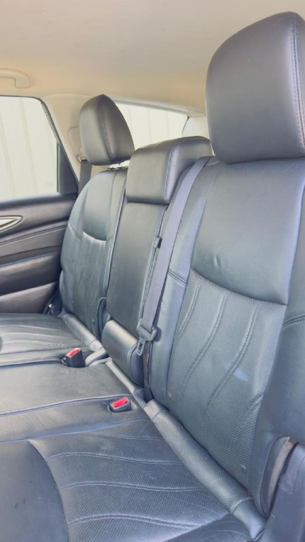 2013 INFINITI JX35 Image 17