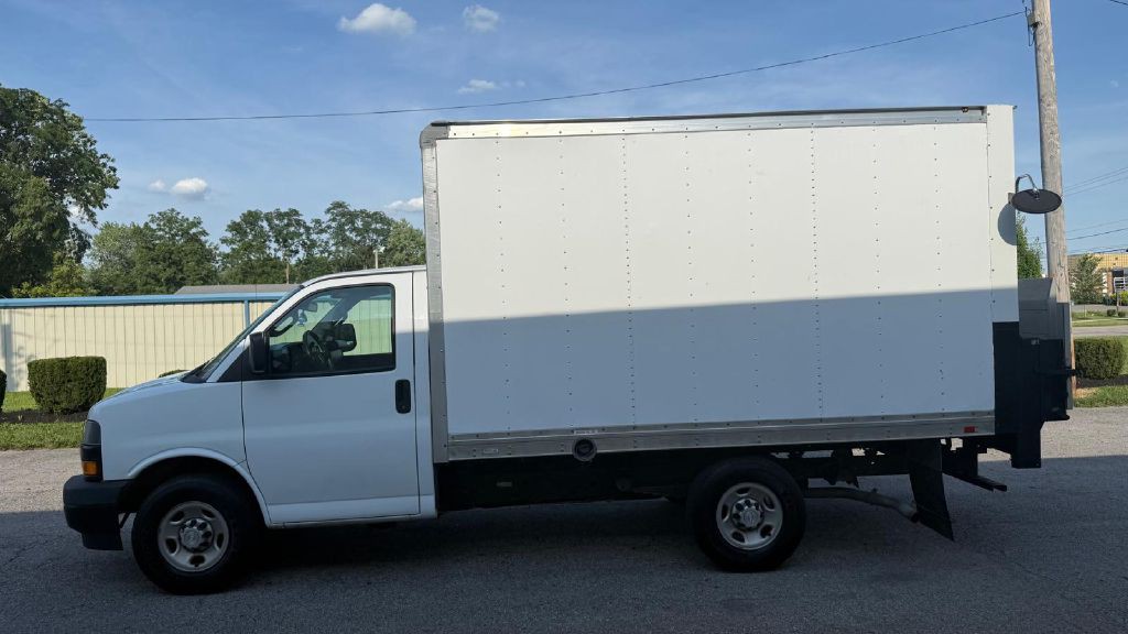 2019 Chevrolet Express Image 2