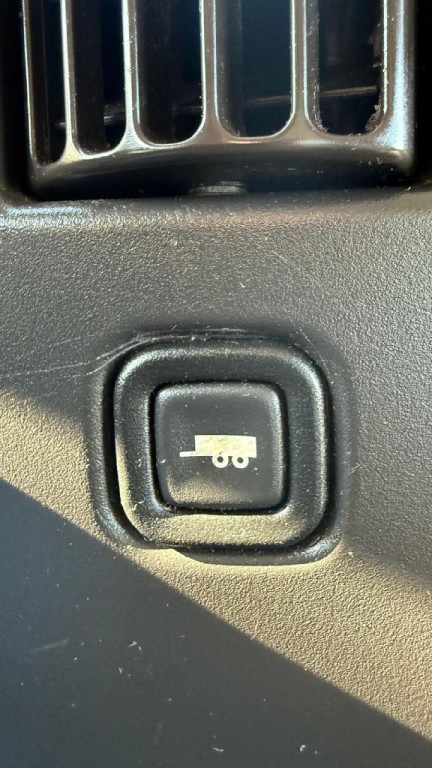2019 Chevrolet Express Image 15