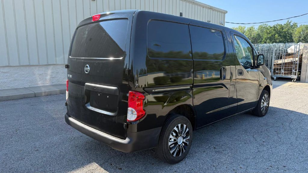 2021 Nissan NV200 Image 5