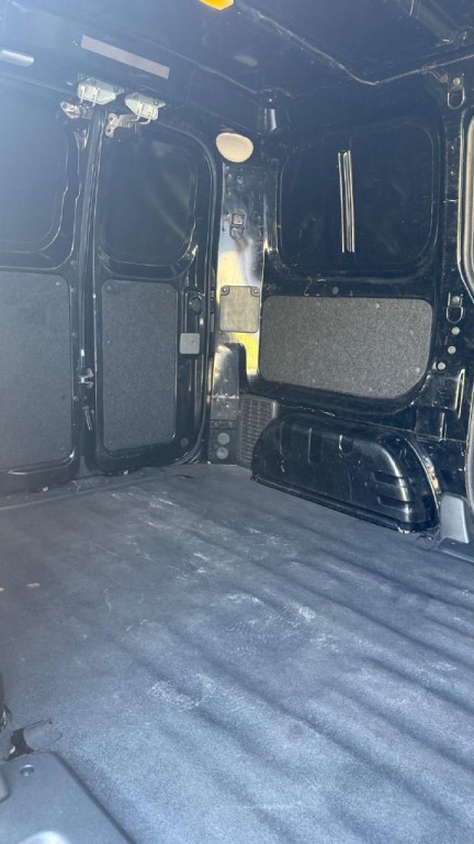 2021 Nissan NV200 Image 16