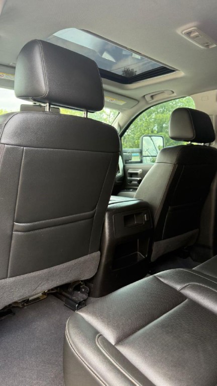 2019 Chevrolet Silverado 1500 Image 16