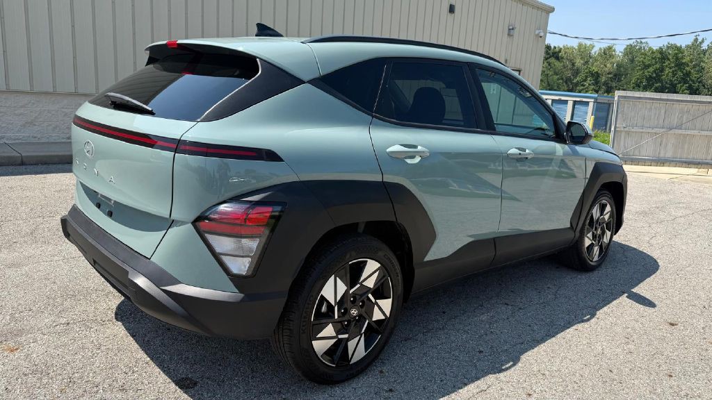 2025 Hyundai Kona Image 5