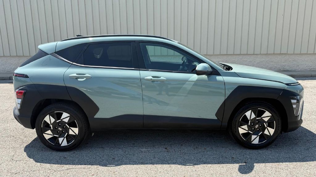 2025 Hyundai Kona Image 6