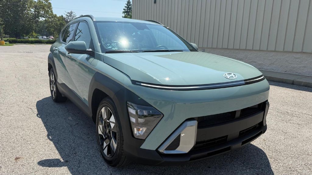 2025 Hyundai Kona Image 7