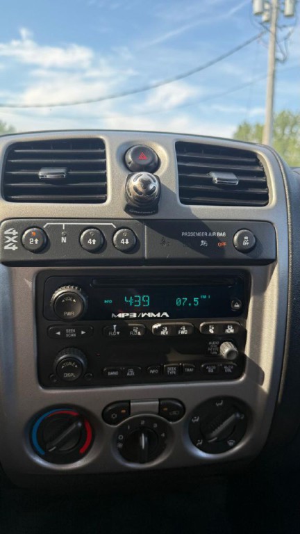 2012 Chevrolet Colorado Image 22