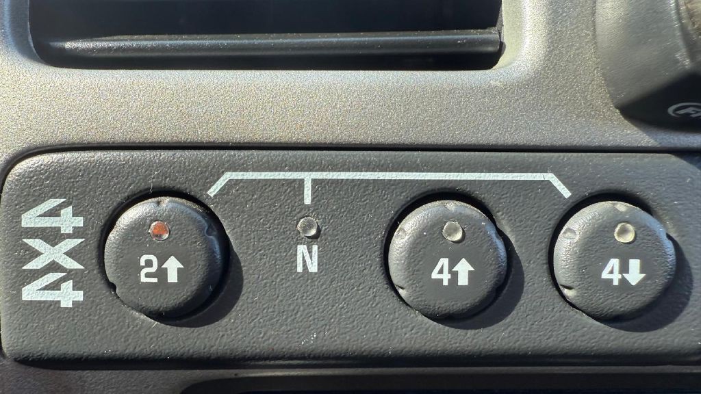2012 Chevrolet Colorado Image 23