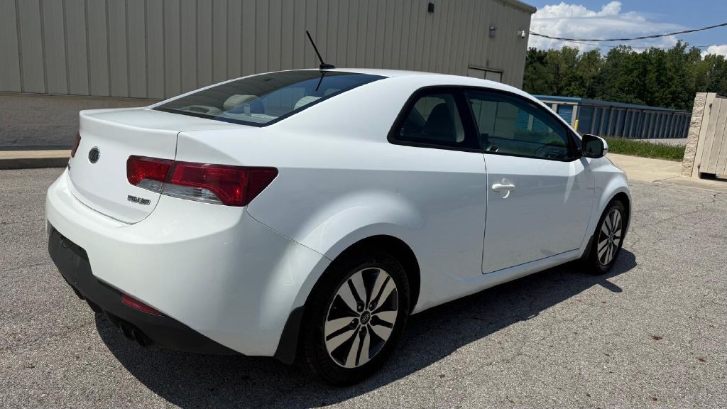 2013 Kia Forte Image 5