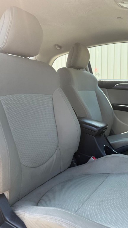 2013 Kia Forte Image 15