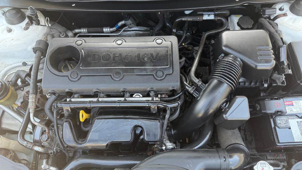 2013 Kia Forte Image 16
