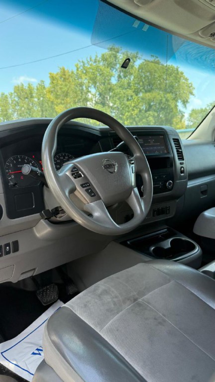 2019 Nissan NV Image 4
