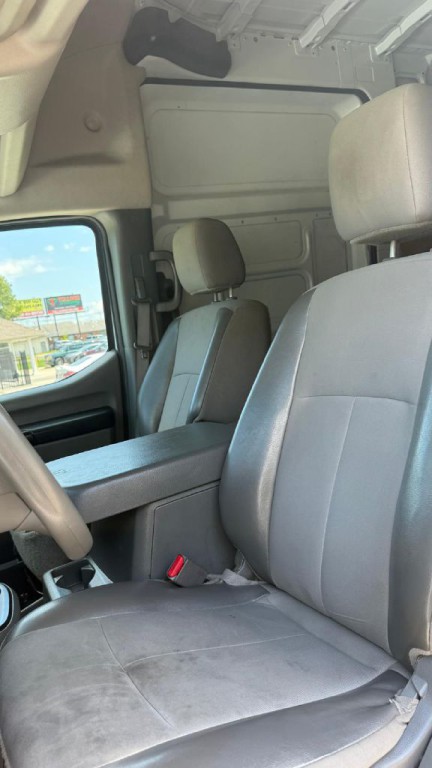2019 Nissan NV Image 5