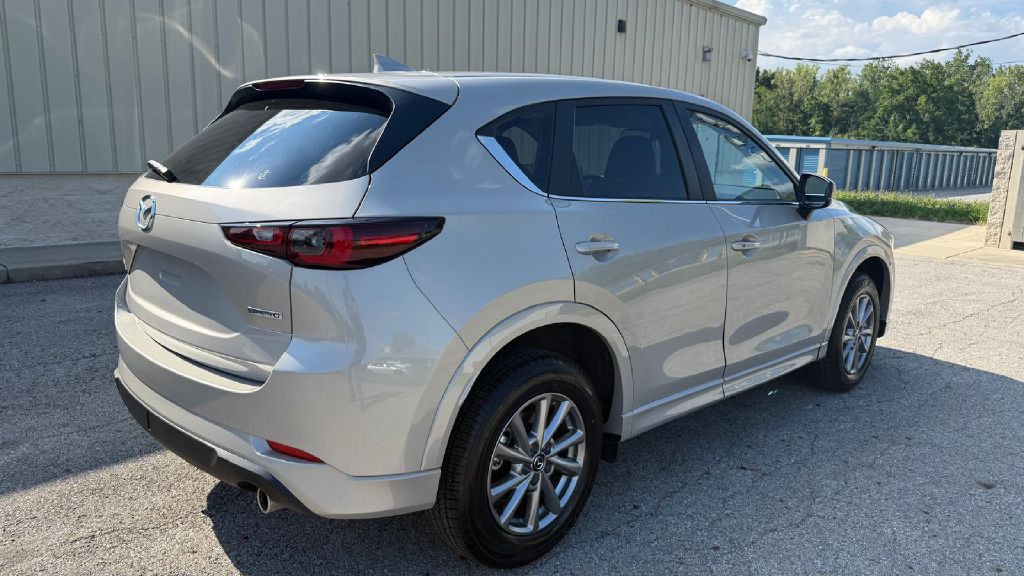 2025 Mazda CX-5 Image 5