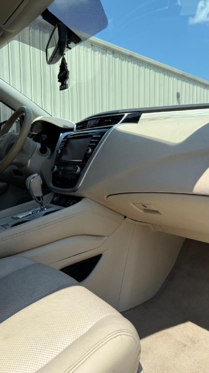 2015 Nissan Murano Image 17
