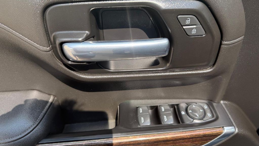 2021 GMC Sierra Image 11