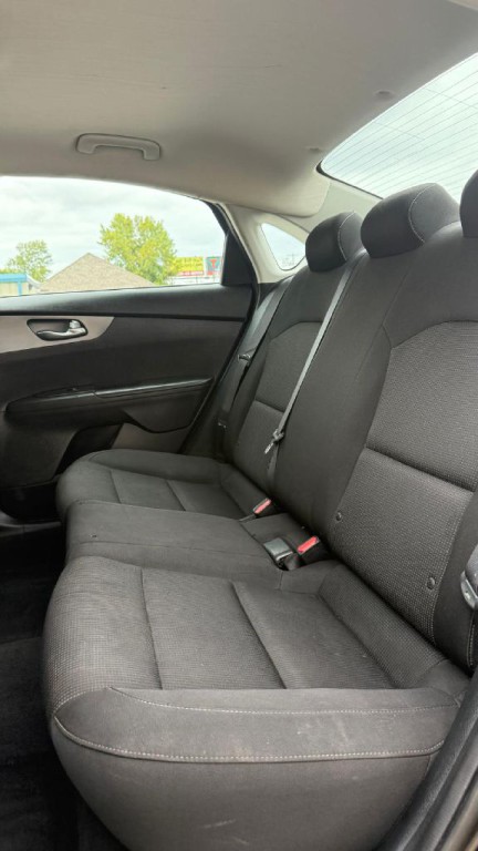 2021 Kia Forte Image 12