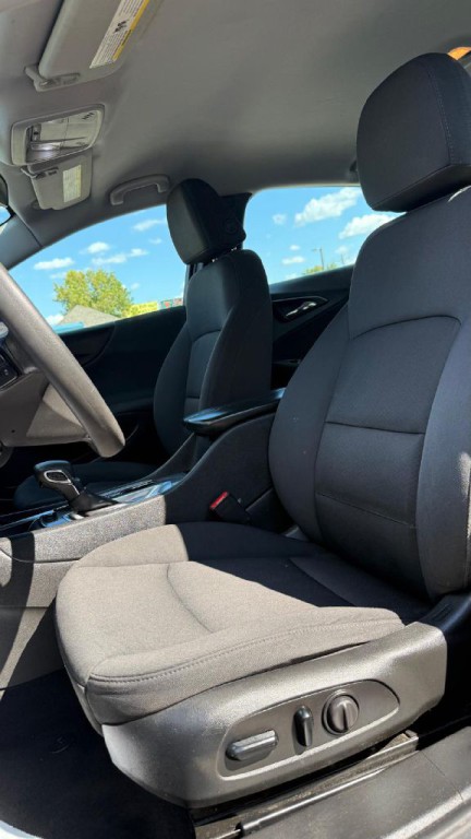 2021 Chevrolet Malibu Image 10
