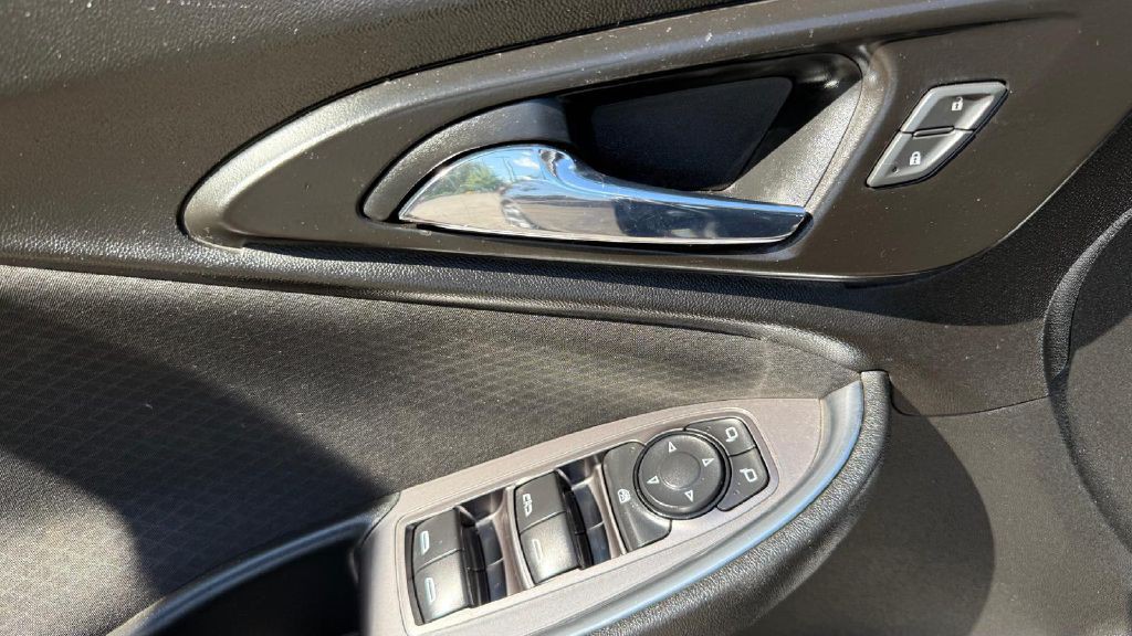 2021 Chevrolet Malibu Image 11