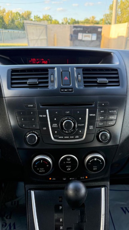 2013 Mazda Mazda5 Image 22