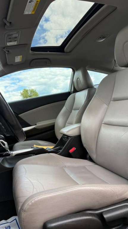 2015 Honda Civic Image 9