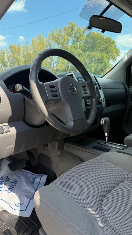 2018 Nissan Frontier Image 12