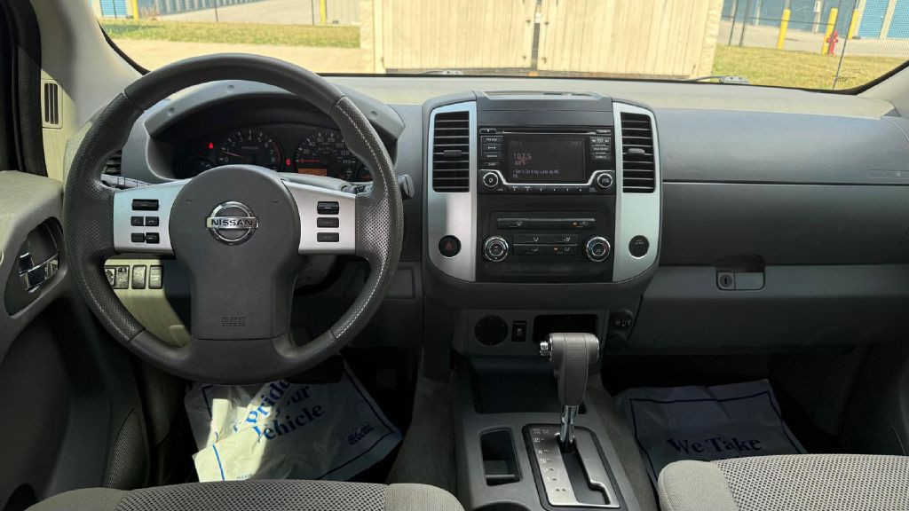 2018 Nissan Frontier Image 15
