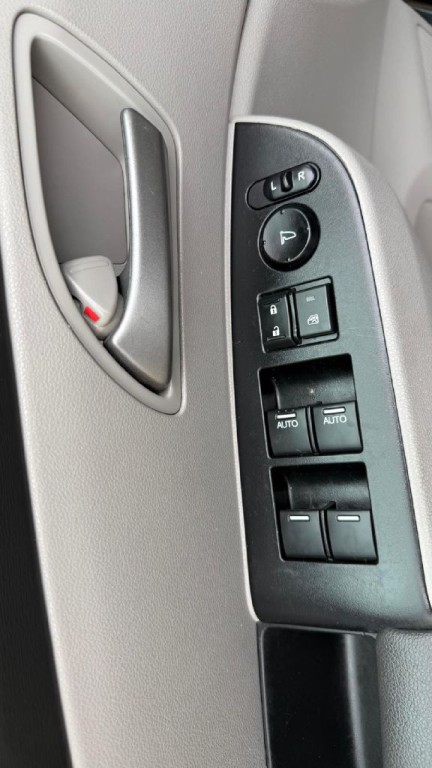 2013 Honda Odyssey Image 11