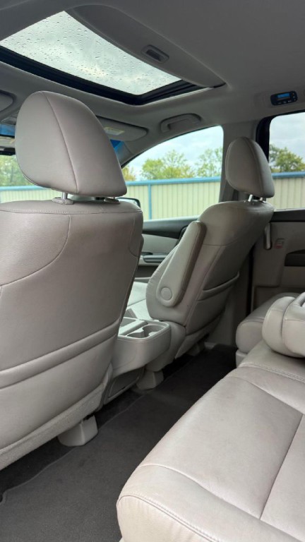 2013 Honda Odyssey Image 13