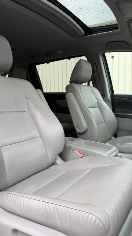 2013 Honda Odyssey Image 18