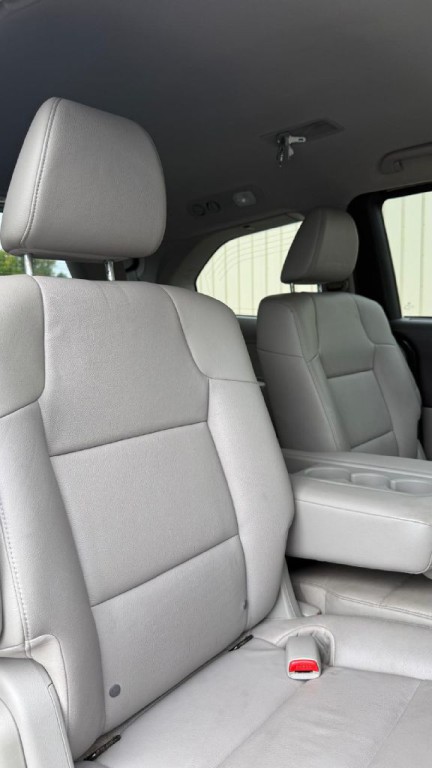 2013 Honda Odyssey Image 19