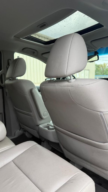 2013 Honda Odyssey Image 20