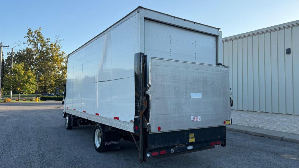 2020 Chevrolet 5500xd Image 3