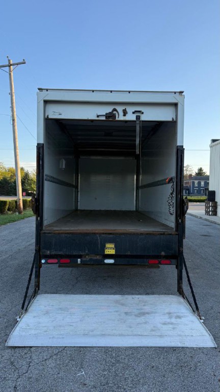 2020 Chevrolet 5500xd Image 6