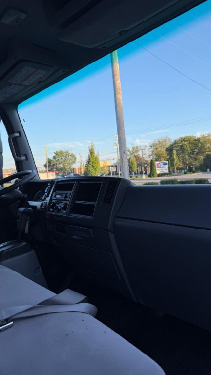 2020 Chevrolet 5500xd Image 14