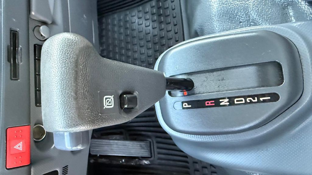 2020 Chevrolet 5500xd Image 18