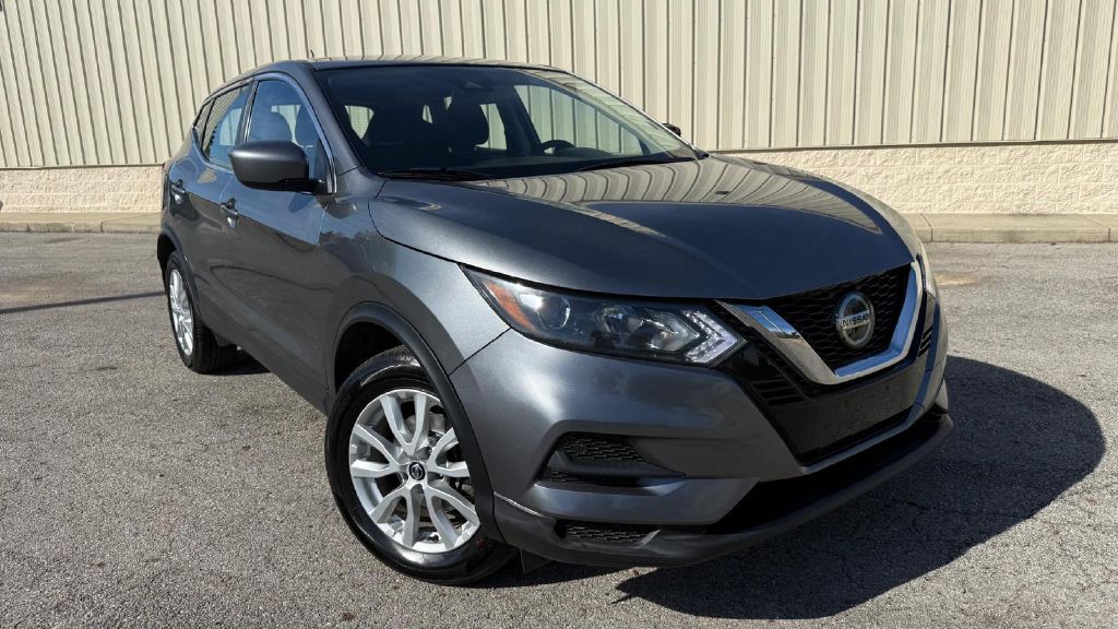 2022 Nissan Rogue Image 1