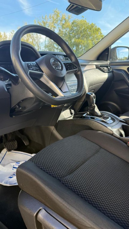 2022 Nissan Rogue Image 6