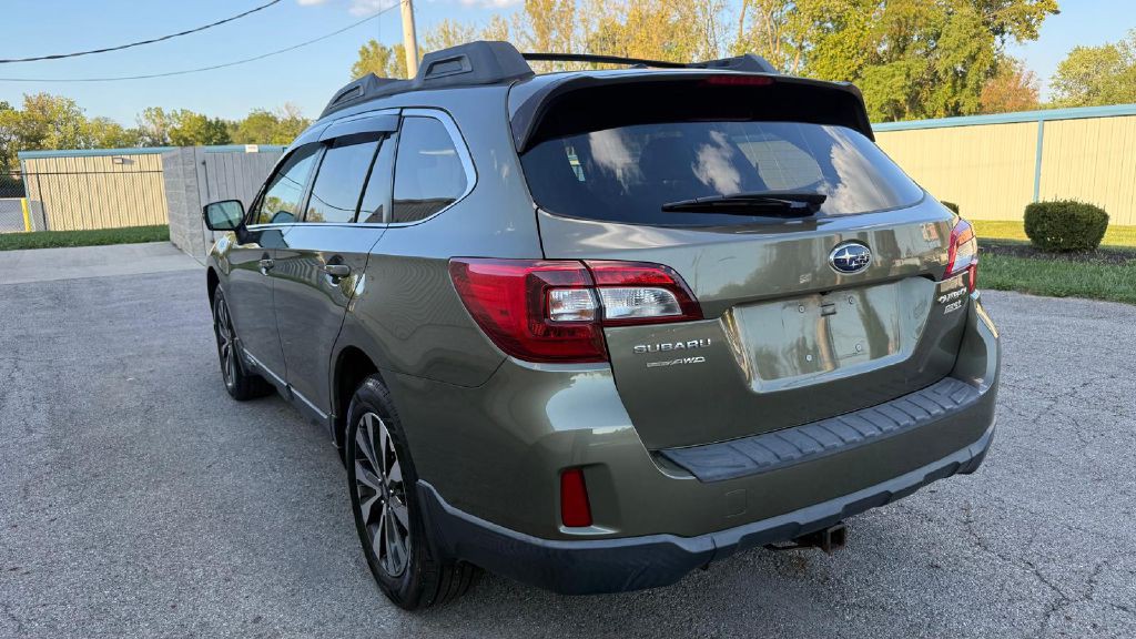 2015 Subaru Outback Image 3