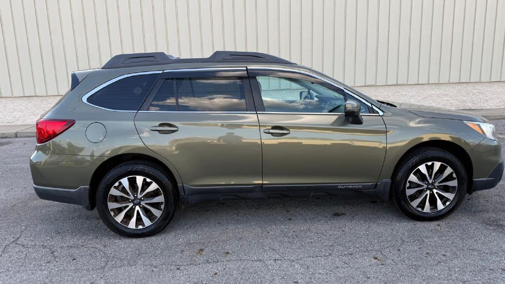 2015 Subaru Outback Image 6