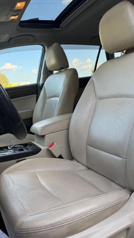 2015 Subaru Outback Image 11