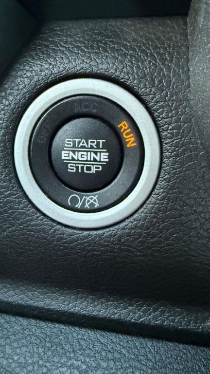 2024 RAM 3500 Image 23