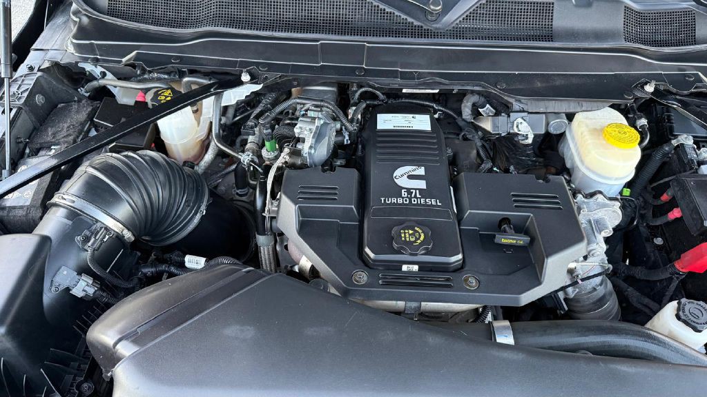 2024 RAM 3500 Image 24